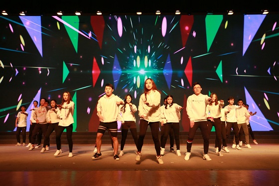 86c10a7e11e74952b1d99af2603c3cf8.jpg 86c10a7e11e74952b1d99af2603c3cf8.jpg