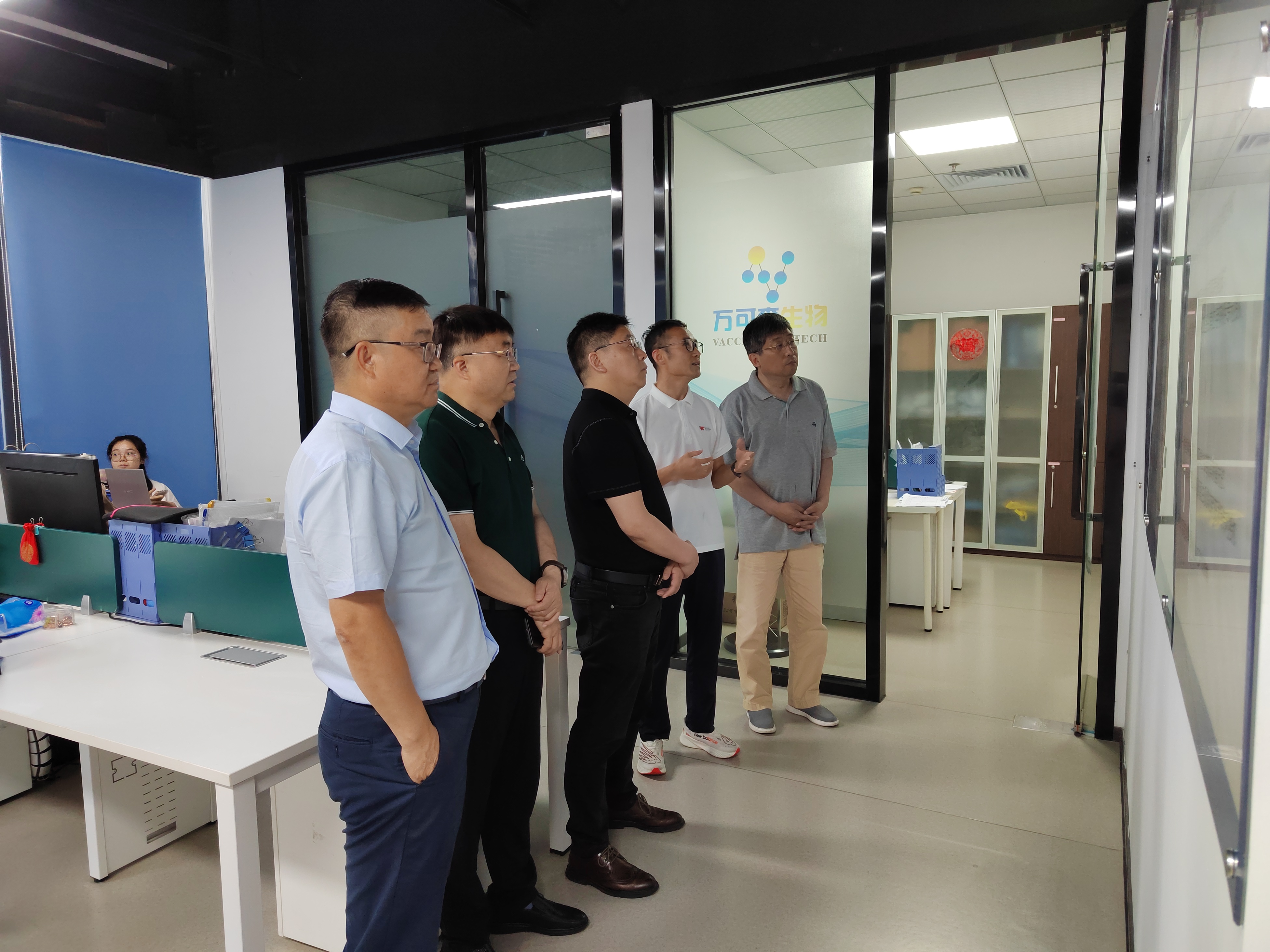 88ca28017f1f46f896a10c26341c26ae.jpg 88ca28017f1f46f896a10c26341c26ae.jpg